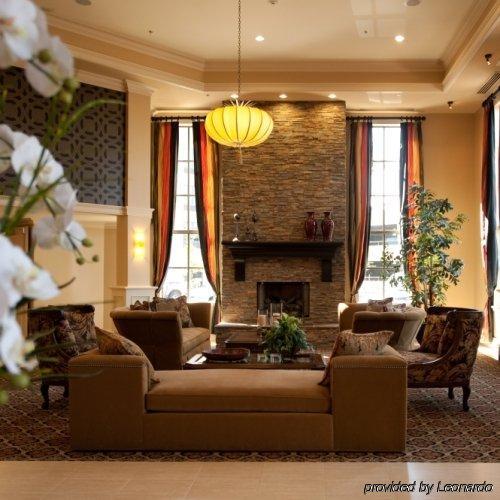 Grand Hotel At Bridgeport Tigard Interior photo